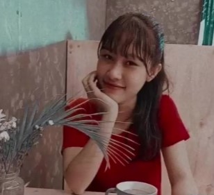 စုရတနာထွန်းလို့ပြောတာပဲ စောက်ဖုတ်နေပြနေလို့