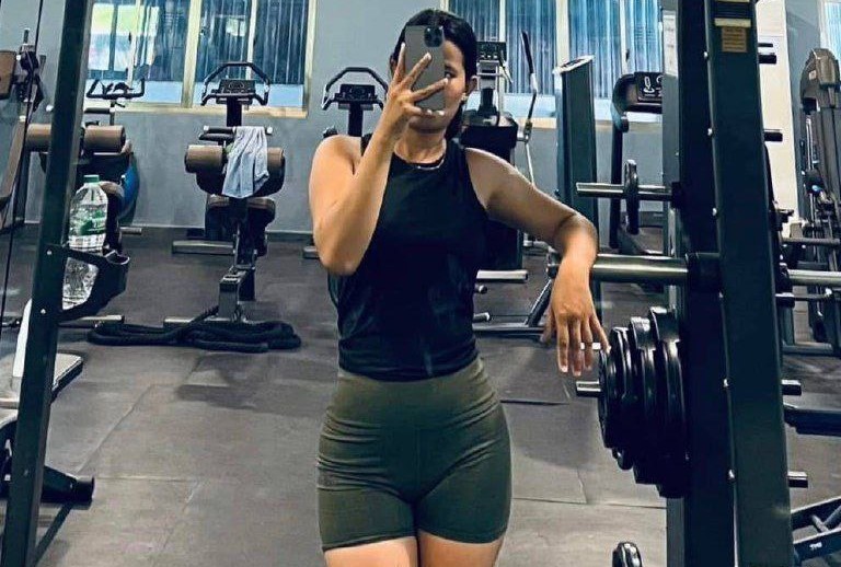 ယောက်ျားရှိရက်နဲ့ ဂျင်က ဘဲနဲ့  ခိုးစားတဲ့ စော်ကြီး